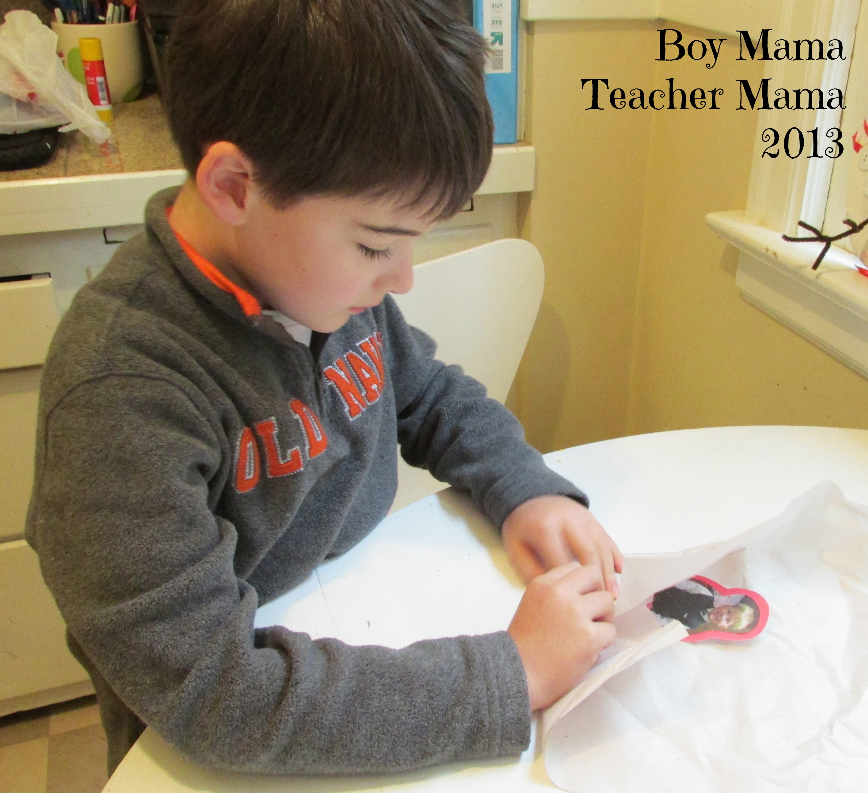 Boy Mama: Heart Sponge Painting (without the Mess) - Boy Mama Teacher Mama